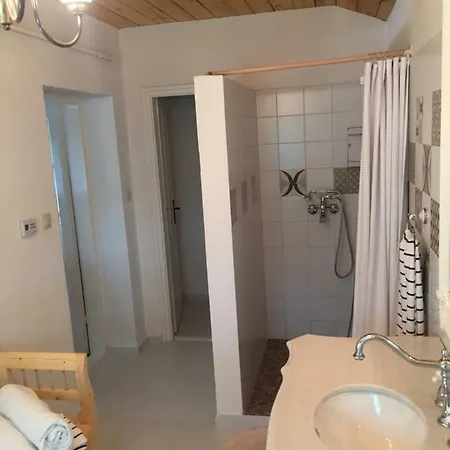 Farm House Apartment